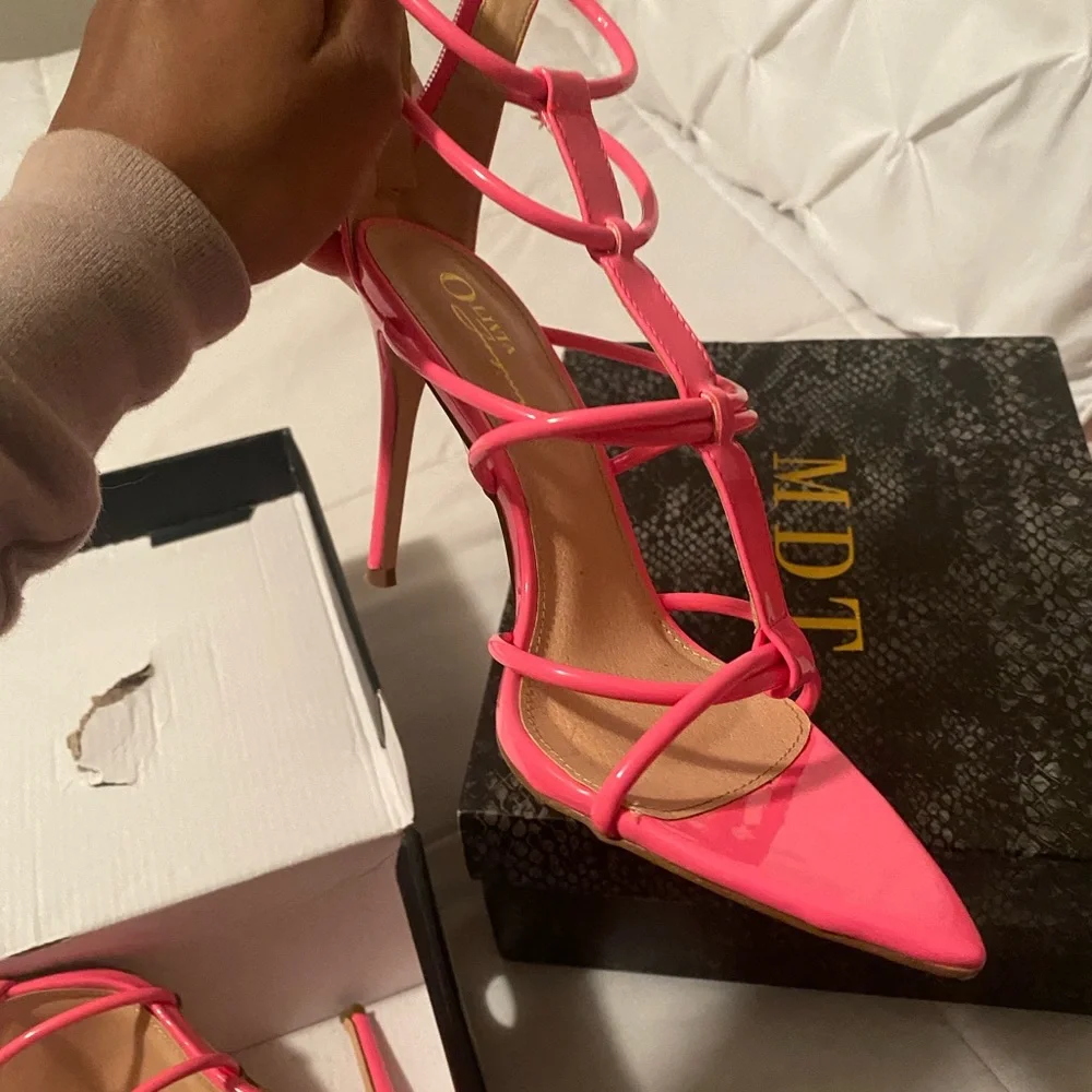 Pink Heels - Picture 2 of 2